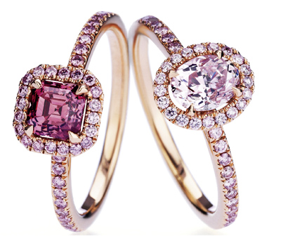 Bagues Solitaires en Or Rose et Diamants Roses - De Beers