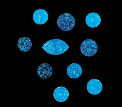 Exemple de fluorescence sur des diamants