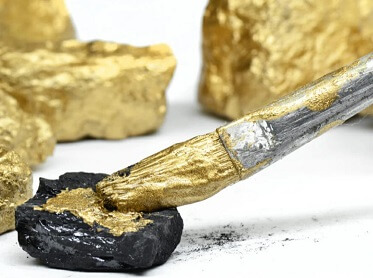 Ne pas se fier à l'apparence de l'or pour éviter toute arnaque sur l'achat d'or